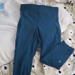 Lululemon leggings size 8